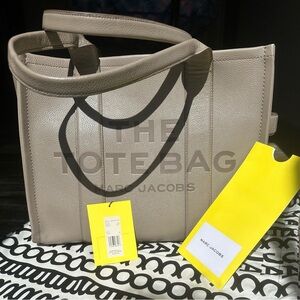 Marc Jacobs The Tote Bag Large Cement